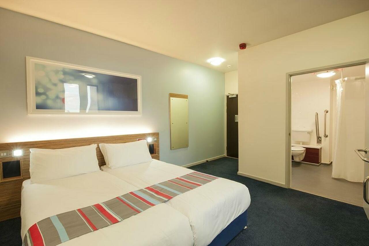Travelodge London Covent Garden Buitenkant foto