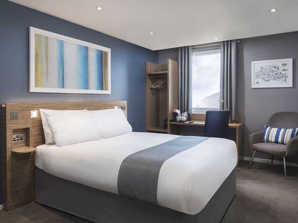 Travelodge London Covent Garden Kamer foto
