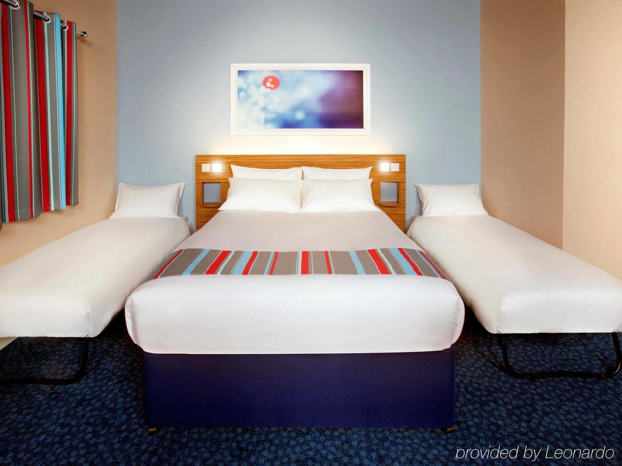 Travelodge London Covent Garden Buitenkant foto
